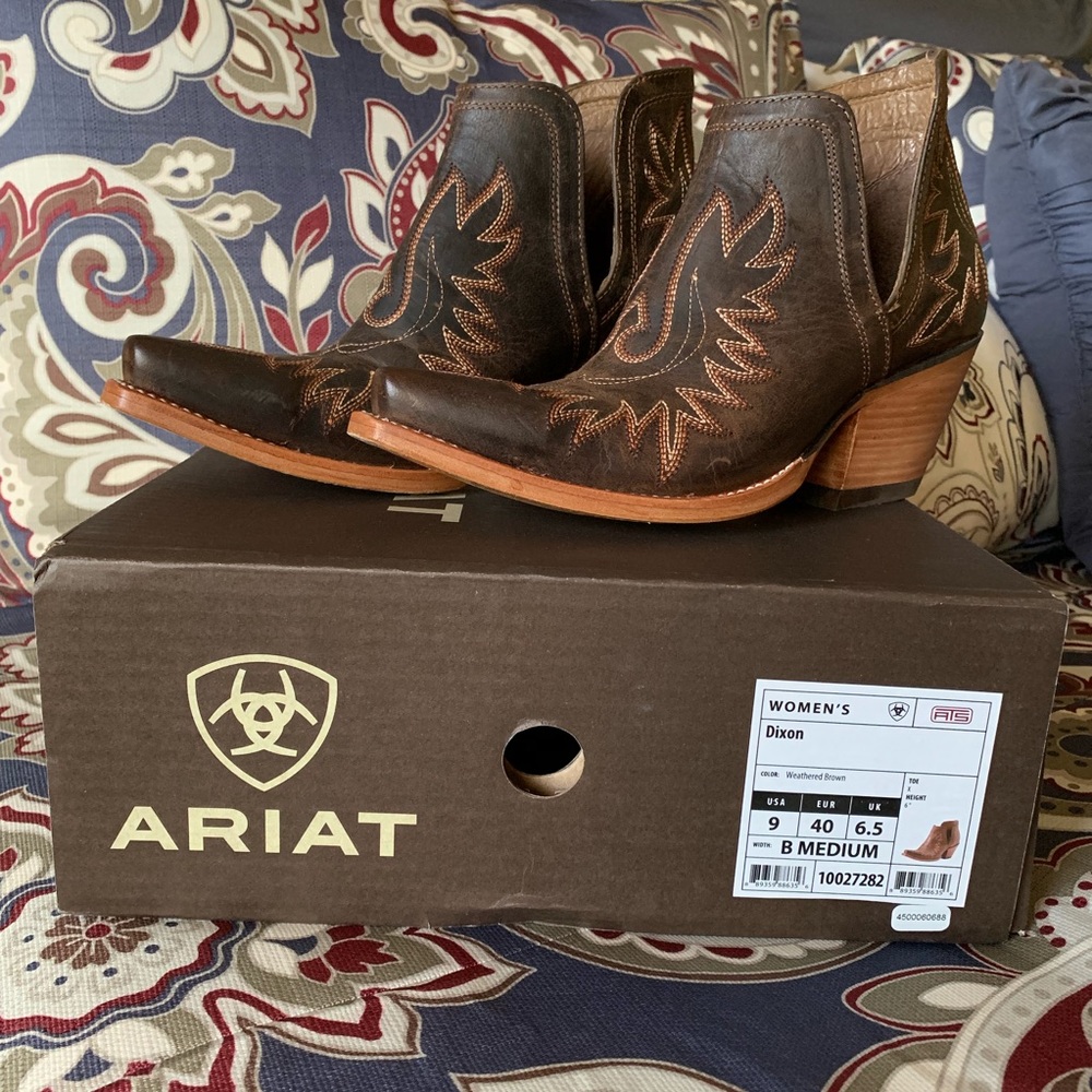 Ariat Dixon Booties